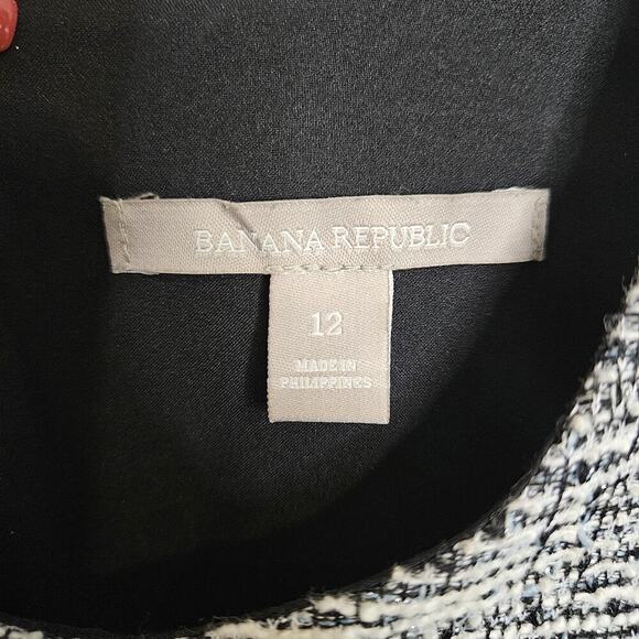 BANANA REPUBLIC Sleeveless Drop Waist Boucle Black White Dress 12 Flounce EUC - Picture 7 of 11